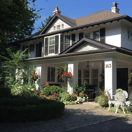 ניאגרה און דה לייק Bernard Gray Hall Bed And Breakfast מראה חיצוני תמונה