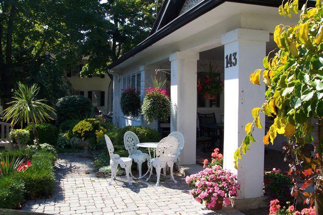 ניאגרה און דה לייק Bernard Gray Hall Bed And Breakfast מראה חיצוני תמונה